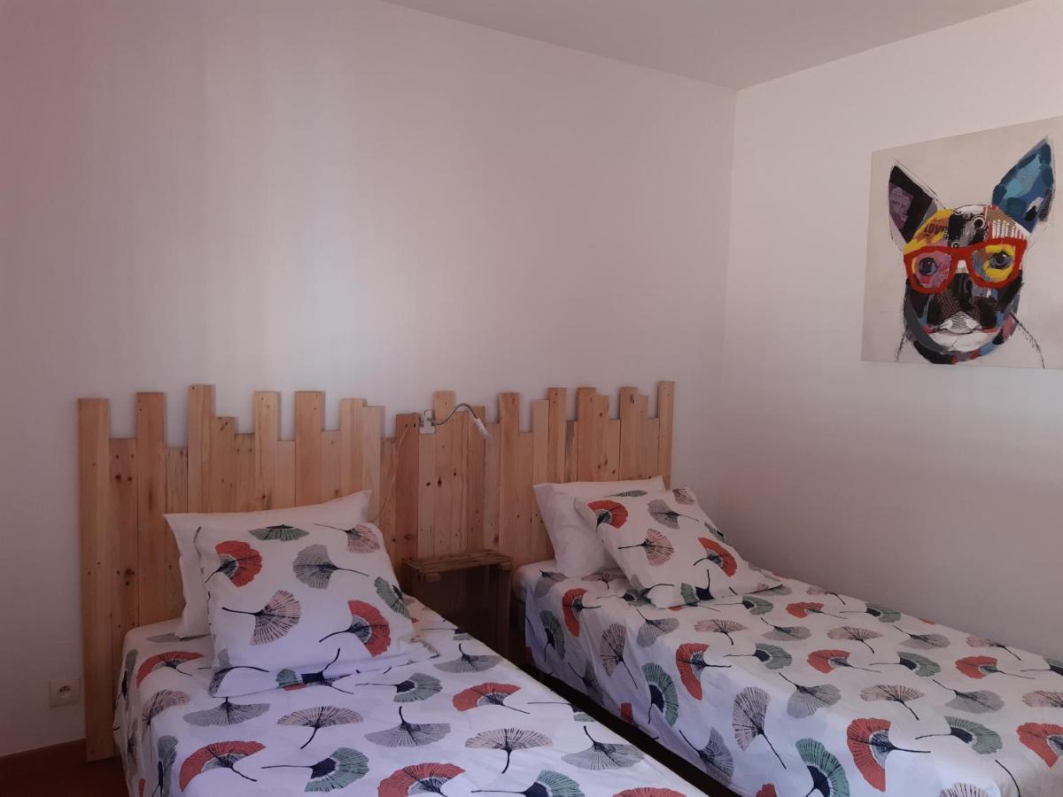Sous Les Pins Gites Et Chambres D'Hotes 拉隆德莱丝莫里斯 外观 照片
