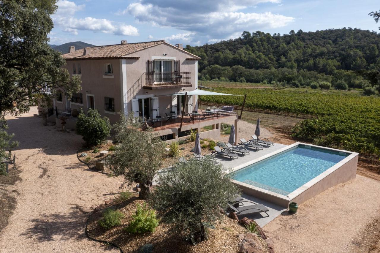 Sous Les Pins Gites Et Chambres D'Hotes 拉隆德莱丝莫里斯 外观 照片
