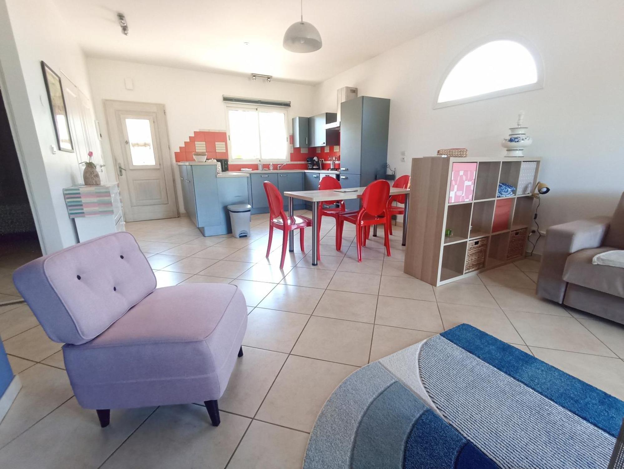Sous Les Pins Gites Et Chambres D'Hotes 拉隆德莱丝莫里斯 外观 照片